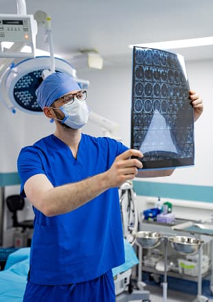 Intraoperative neurophysiological monitoring