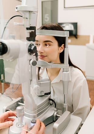 Optical coherence tomography (OCT)