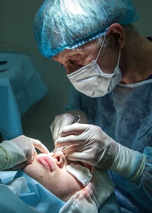 Cosmetic surgery procedures